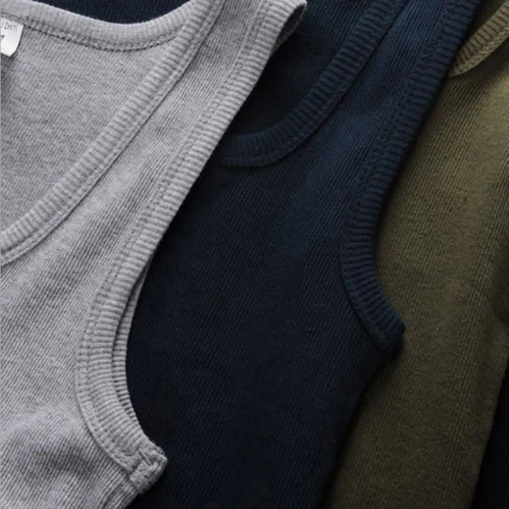 The BritFlex Tee – Effortless Cool, Maximum Comfort