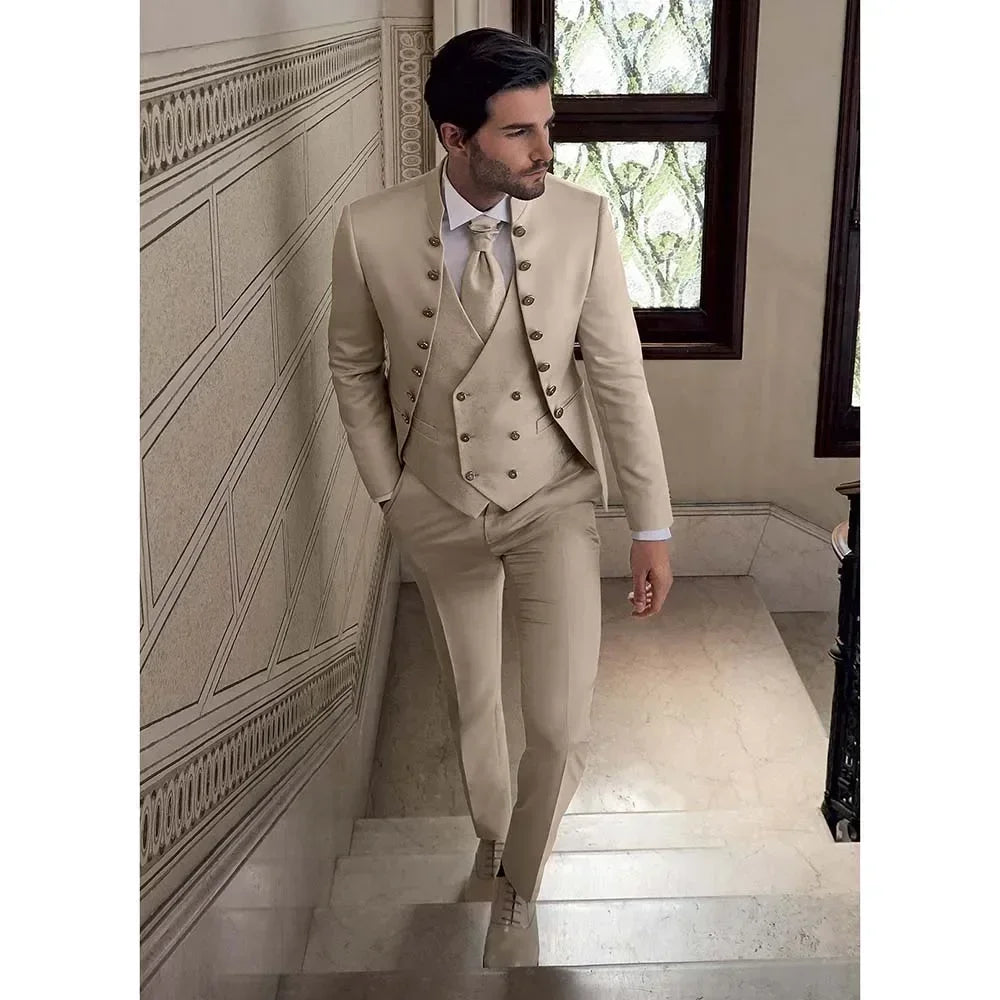 The Henley Collar Ensemble – Refined Charm for the Modern Gentleman