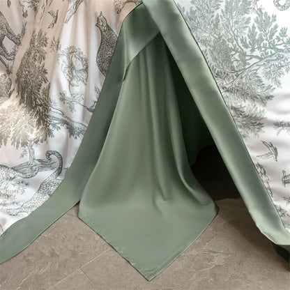 Whispering Canopy – Sleep in Nature’s Embrace