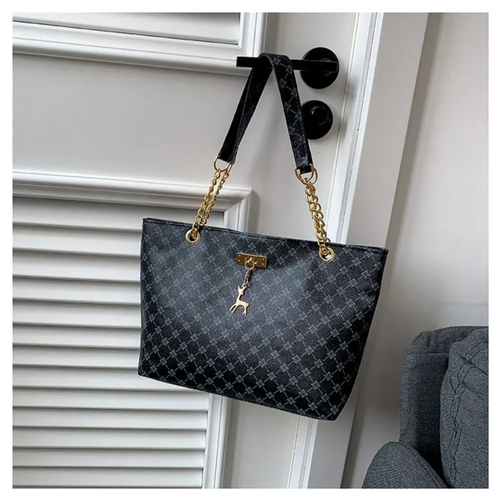 ProperTote – Where Elegance Meets Everyday Ease&nbsp;