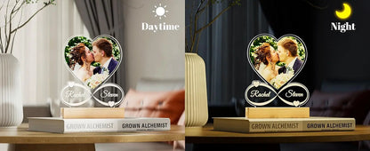 &nbsp;EternaGlow Acrylic Frame – Where Memories Shine Forever