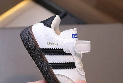 WobbleWalks – Made for Little Steps & Big Adventures