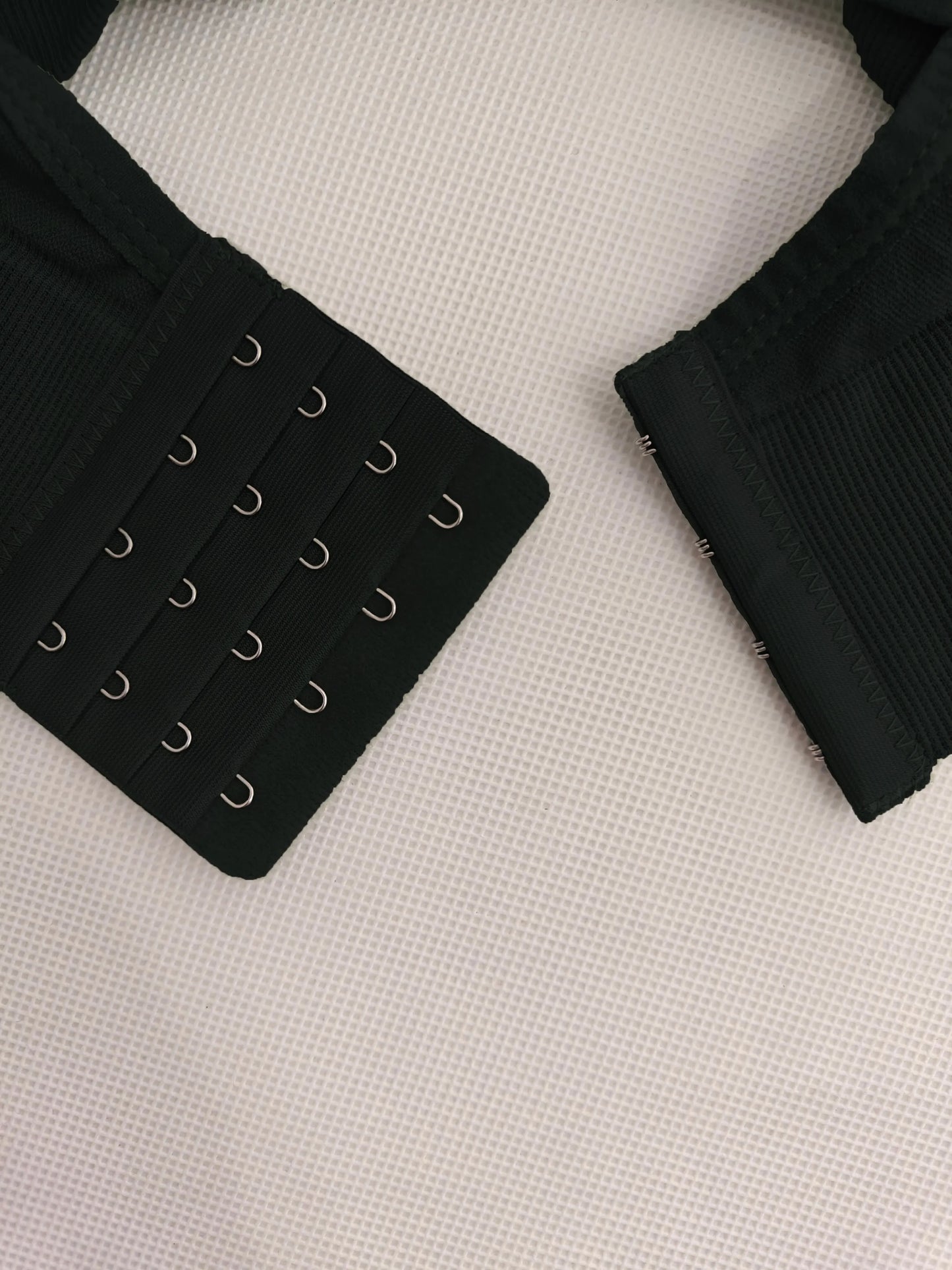 CalmCurve Tank – Effortless Comfort, Everyday Confidence