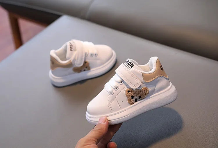 PebbleKicks – Tiny Steps, Big Adventures!