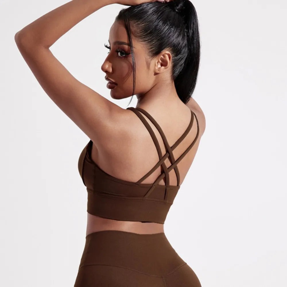 Oxford Motion Bra – Freedom in Every Move