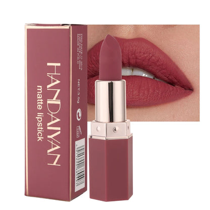 Coffret Perfection Moue Velours : Des Lèvres Luxueuses en Un Seul Passage 